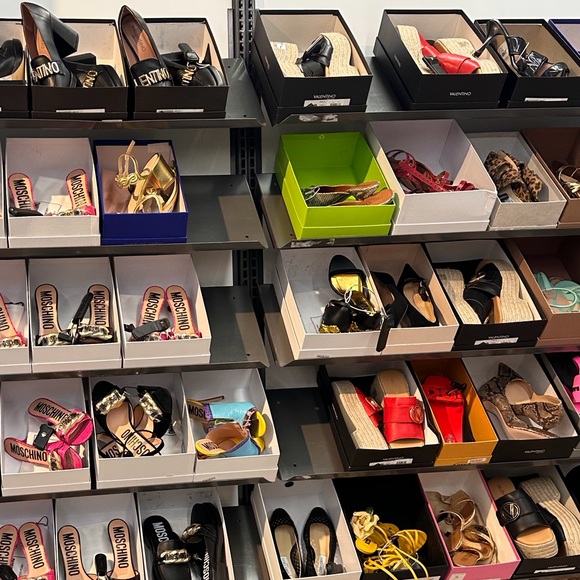 ๐๐ฉด๐ ๐ข๐ก - Picture 1 of 1